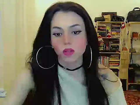 Sophie Fantasys online show from 11/25/25, 07:25