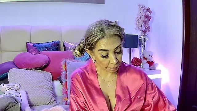 EvelinaGrey online show from 11/23/25, 10:26