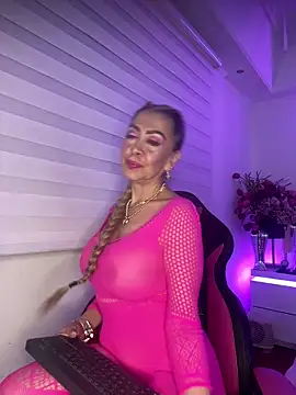 EvelinaGrey online show from 02/18/26, 05:36