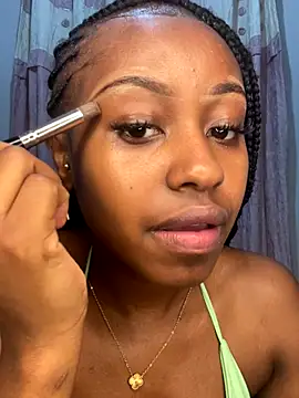 hot daily online show from 10/17/25, 10:12