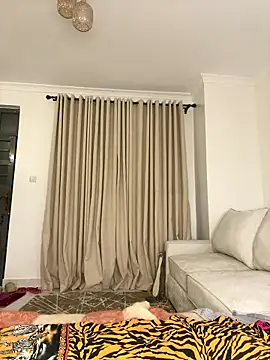 hot daily online show from 01/10/26, 12:40