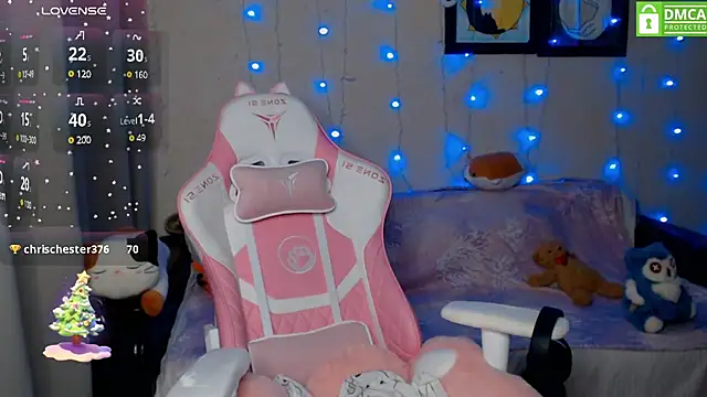 Snapshot of LeahGottty chatting on 12/19/24, 06:23 LeahGottty online show from 12/19/24, 06:23