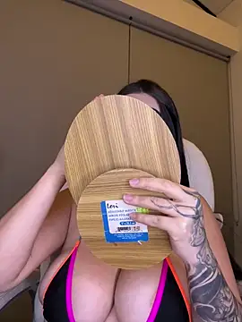 misslollipop04 online show from 02/11/26, 04:39