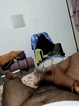 findmemylove online show from 10/01/25, 10:16