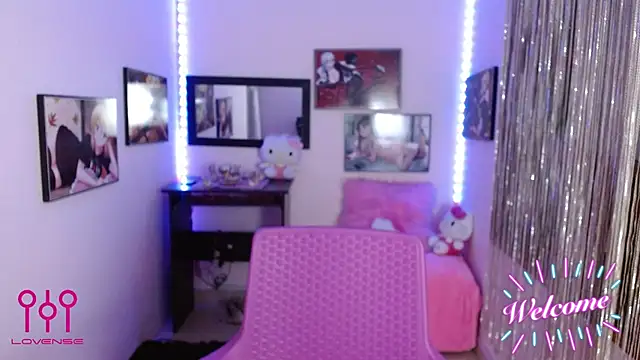 Snapshot of Cristal_w chatting on 09/09/25, 12:37 Cristal w online show from 09/09/25, 12:37
