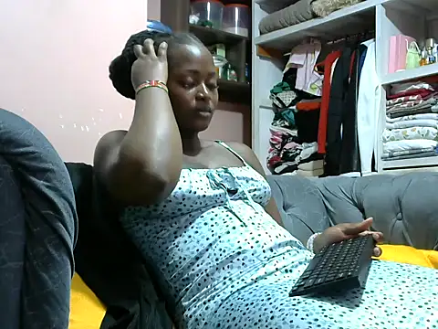 slender-qwene online show from 05/15/26, 09:11