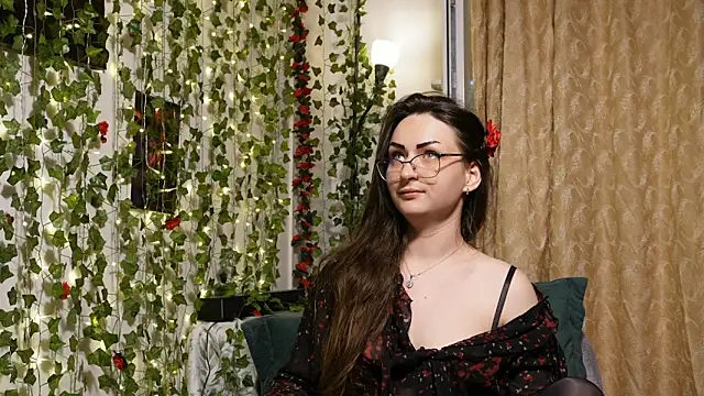 NaughtYHomemadE online show from 06/12/26, 01:10