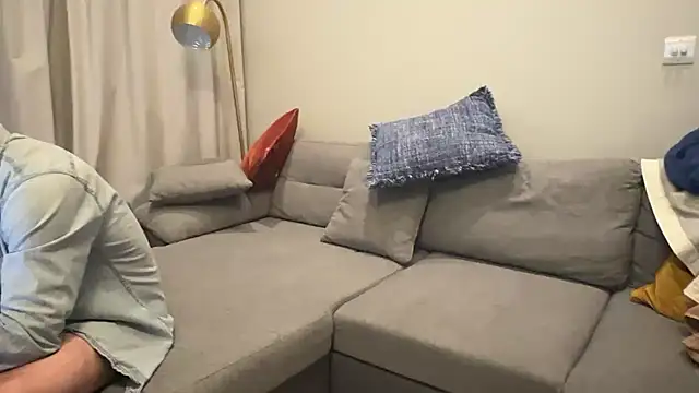 Snapshot of KingCal205 chatting on 09/27/25, 08:47 KingCal205 online show from 09/27/25, 08:47