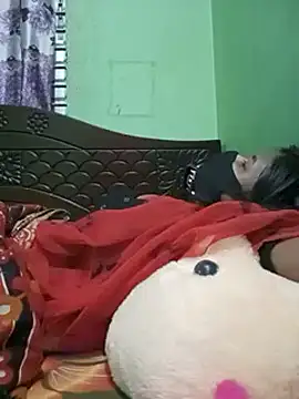 Snapshot of Anusri- chatting on 02/15/25, 01:16 Anusri- online show from 02/15/25, 01:16