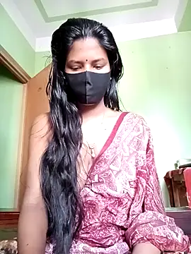 Snapshot of Anusri- chatting on 02/26/25, 06:04 Anusri- online show from 02/26/25, 06:04