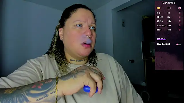 mariana maze online show from 01/06/25, 12:27