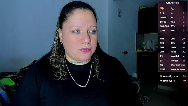 mariana maze online show from 01/08/25, 04:02