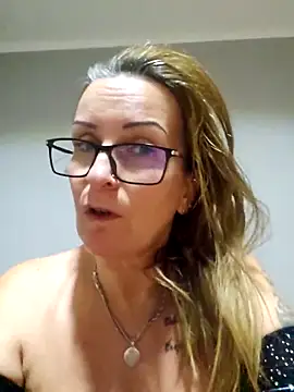 Steffi45 online show from 12/03/25, 08:29