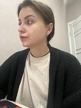 ellie ssexy online show from 01/06/25, 04:47