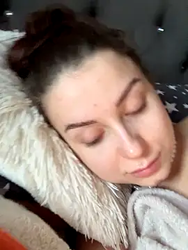 ellie ssexy online show from 10/04/25, 04:21