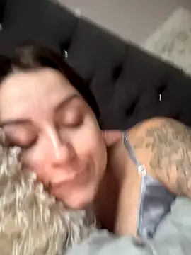 ellie ssexy online show from 10/16/25, 04:24