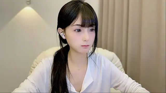 SHUIshui  online show from 09/28/25, 12:54