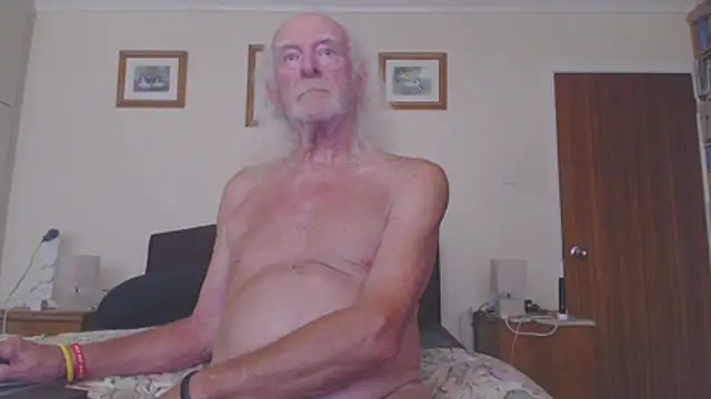 WaverlyKernow online show from 06/25/26, 09:47