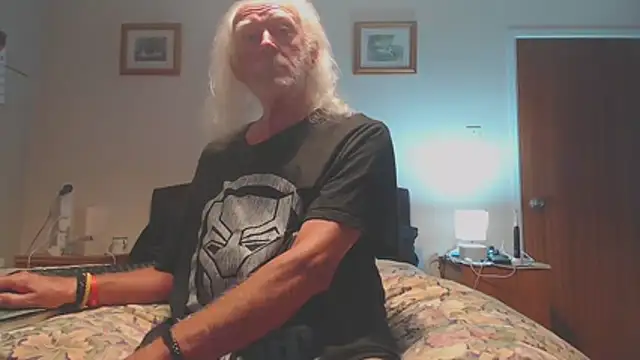 WaverlyKernow online show from 06/28/26, 08:37