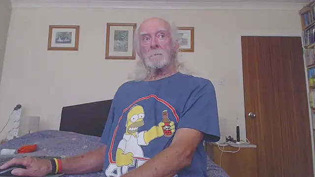 WaverlyKernow online show from 07/03/26, 02:12
