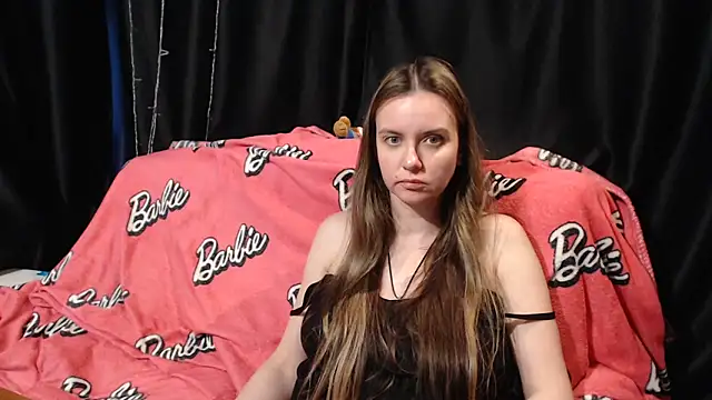 Snapshot of Milana69 chatting on 05/19/26, 03:51 Milana69 online show from 05/19/26, 03:51