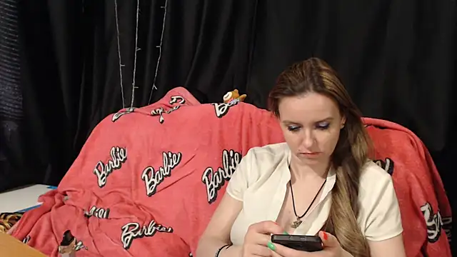 Snapshot of Milana69 chatting on 05/22/26, 03:06 Milana69 online show from 05/22/26, 03:06