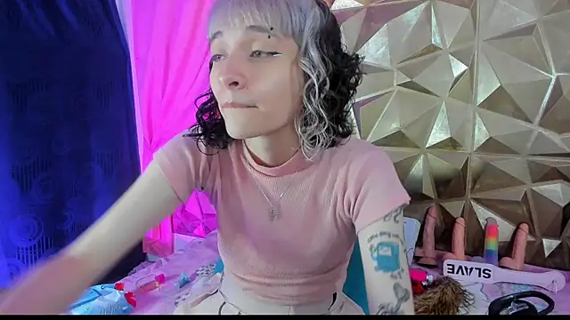 neeko princes online show from 01/18/25, 12:15