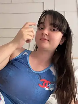 chunliklk online show from 04/14/26, 04:35