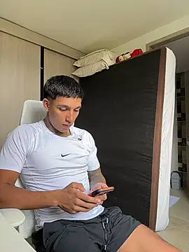sendfer online show from 05/08/26, 07:19