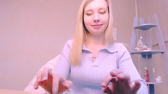 Snapshot of AliceFire_ chatting on 02/05/25, 10:19 AliceFire  online show from 02/05/25, 10:19