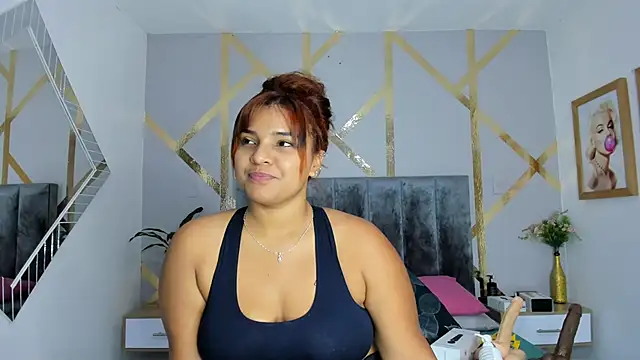 angelina castroo online show from 01/16/25, 03:23