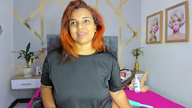 angelina castroo online show from 03/13/25, 03:11