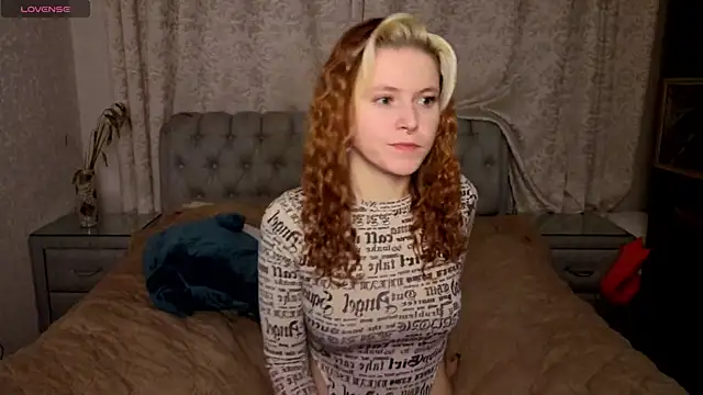 rocky foxy online show from 12/01/25, 09:42