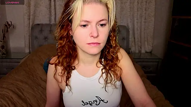 rocky foxy online show from 03/12/26, 02:12