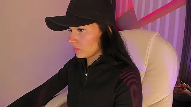  shantal smith online show from 05/18/26, 02:07