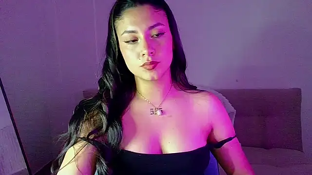 Snapshot of Lia_14_ chatting on 06/12/26, 11:46 Lia 14 online show from 06/12/26, 11:46