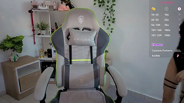 Snapshot of rosse_98_ chatting on 09/10/25, 01:00 rosse 98 online show from 09/10/25, 01:00