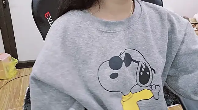 Snapshot of Kemmy_babe20 chatting on 02/03/25, 09:19 Kemmy babe20 online show from 02/03/25, 09:19