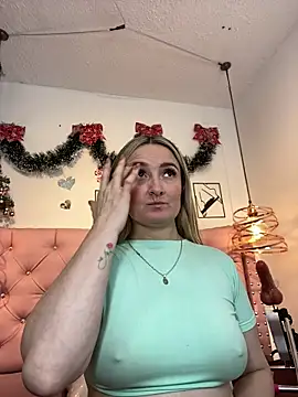 Snapshot of antonella87 chatting on 12/03/25, 10:41 antonella87 online show from 12/03/25, 10:41