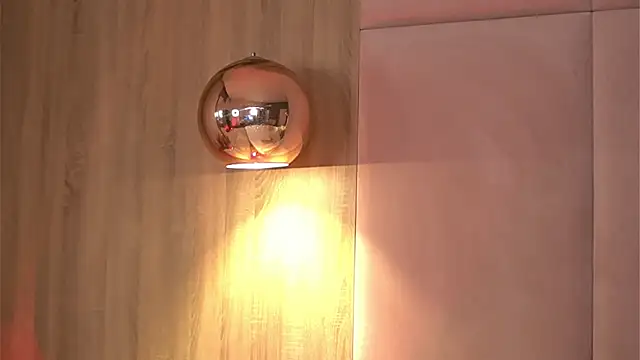 Snapshot of AvaHeath chatting on 02/10/25, 11:02 AvaHeath online show from 02/10/25, 11:02