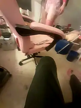 AsStraightAsARuler online show from 12/03/25, 05:44