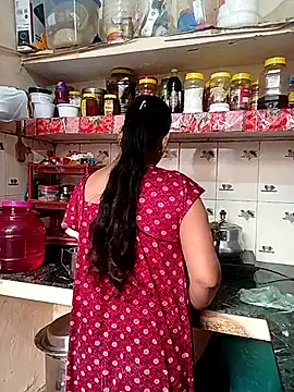 reemacouple007 online show from 10/13/25, 03:28