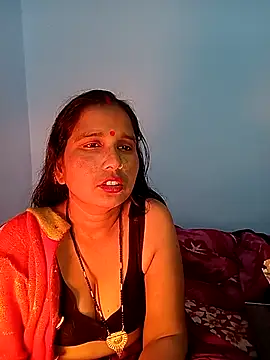 reemacouple007 online show from 12/17/25, 05:41