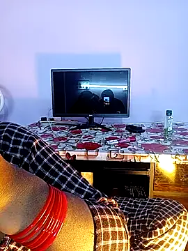 reemacouple007 online show from 02/01/26, 08:24