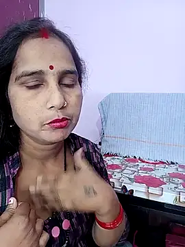 reemacouple007 online show from 02/16/26, 04:52