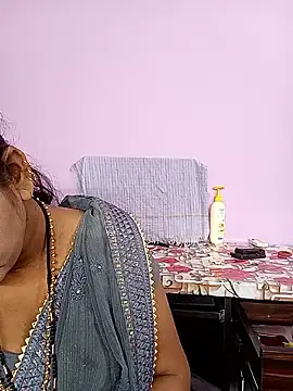 reemacouple007 online show from 03/23/26, 08:18