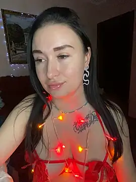 Snapshot of Roxana_Bell chatting on 12/26/24, 12:46 Roxana Bell online show from 12/26/24, 12:46