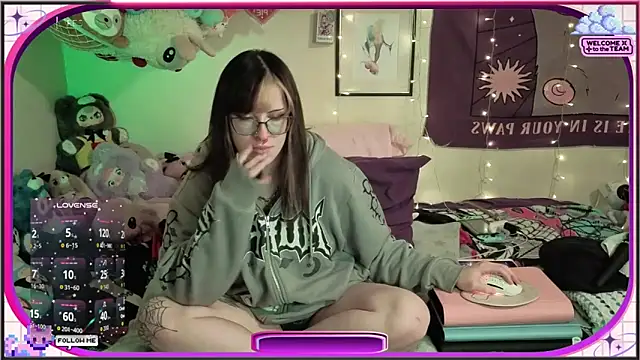 AmbrosiaKitty online show from 03/18/26, 05:10