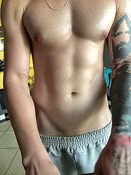 Snapshot of MachineDien chatting on 02/19/25, 11:17 MachineDien online show from 02/19/25, 11:17