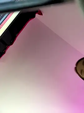 little tifanny82 online show from 10/31/25, 01:23